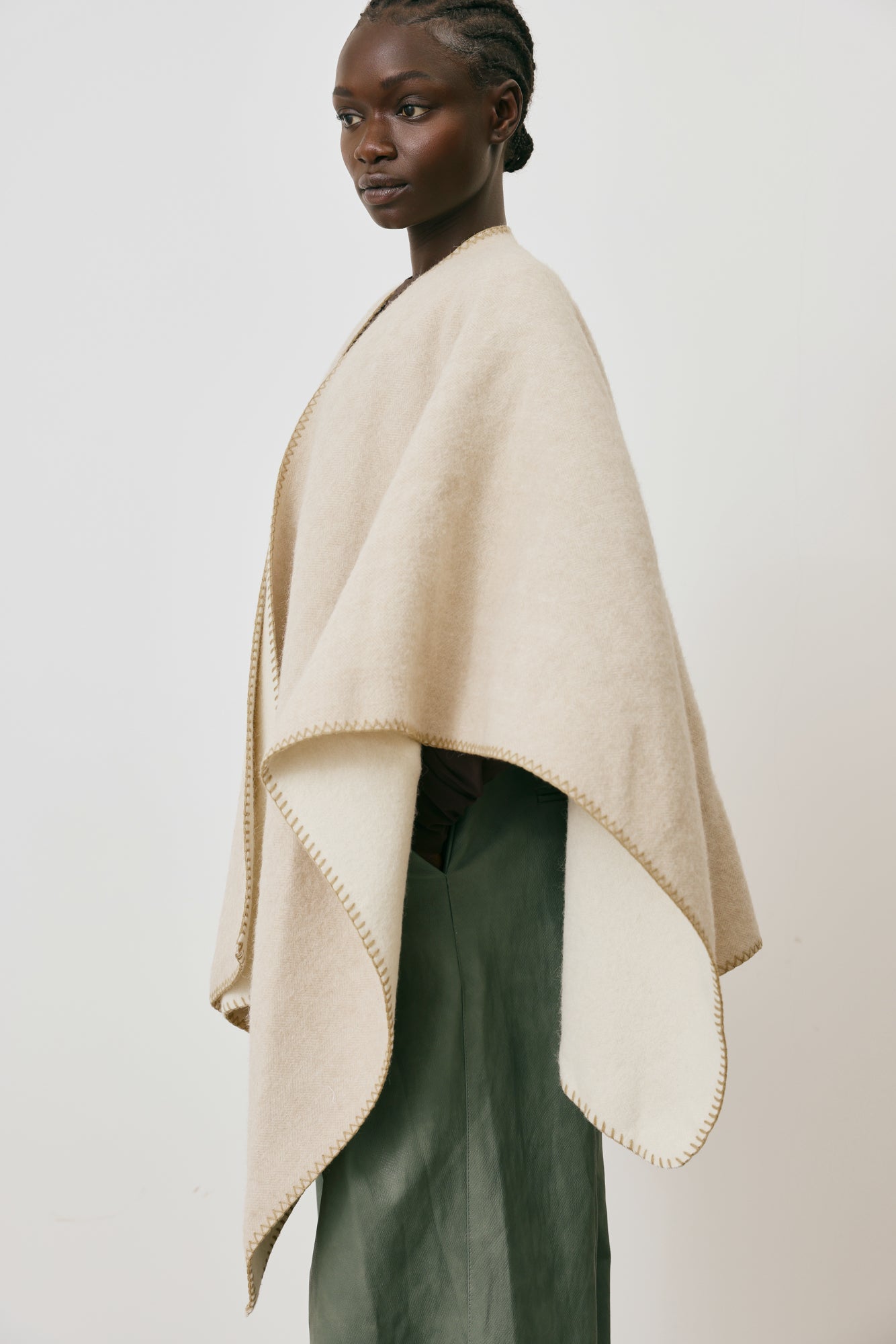 wool butter Fringe Cape