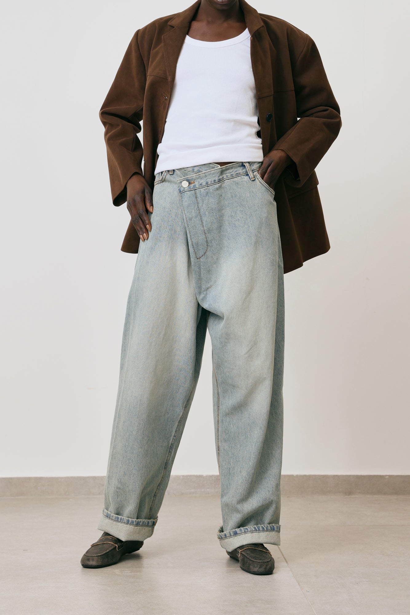 Asymmetrical Wide leg jeans