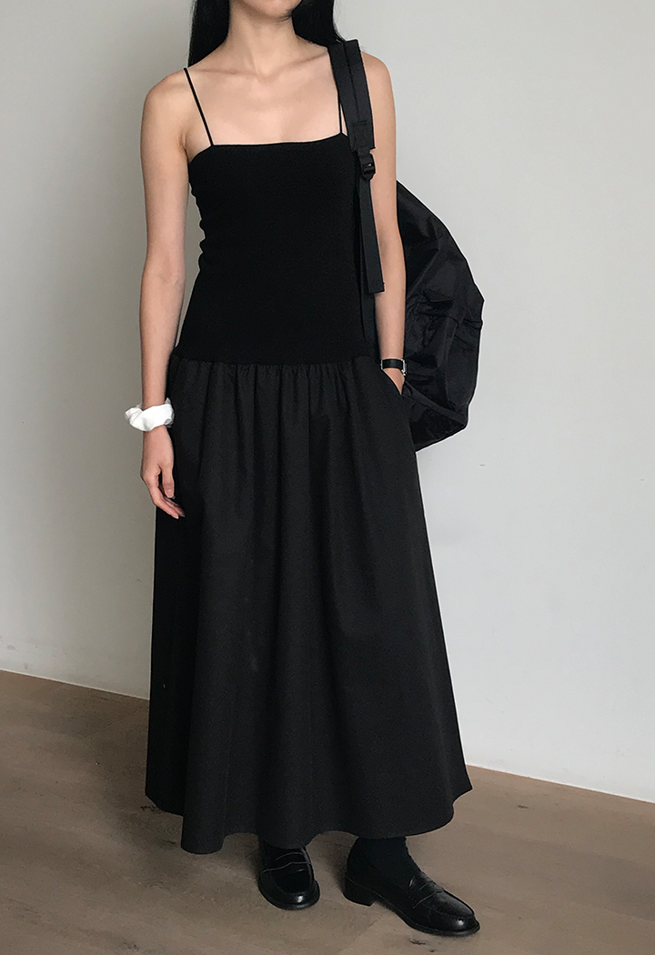Simon DRESS IN PEACHED POPLIN - Black