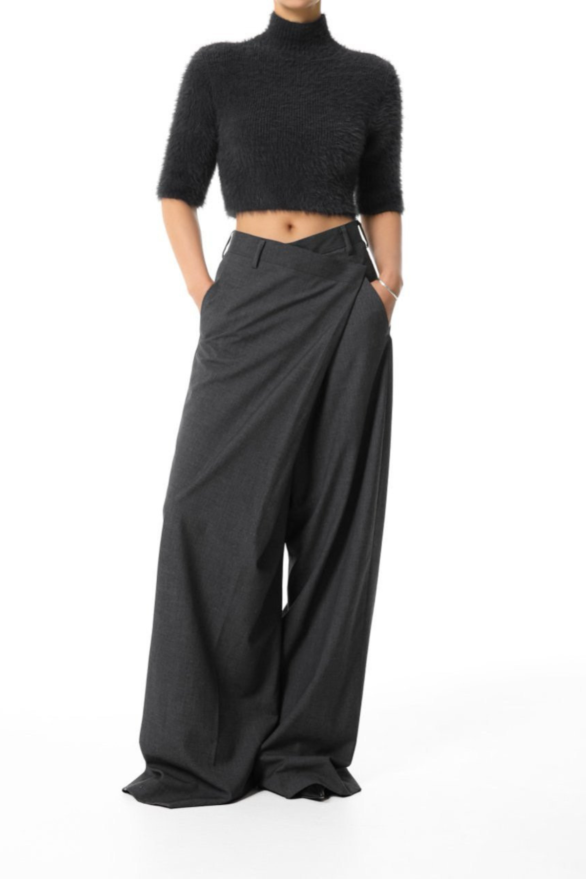 Wide leg pants with waist detail gray